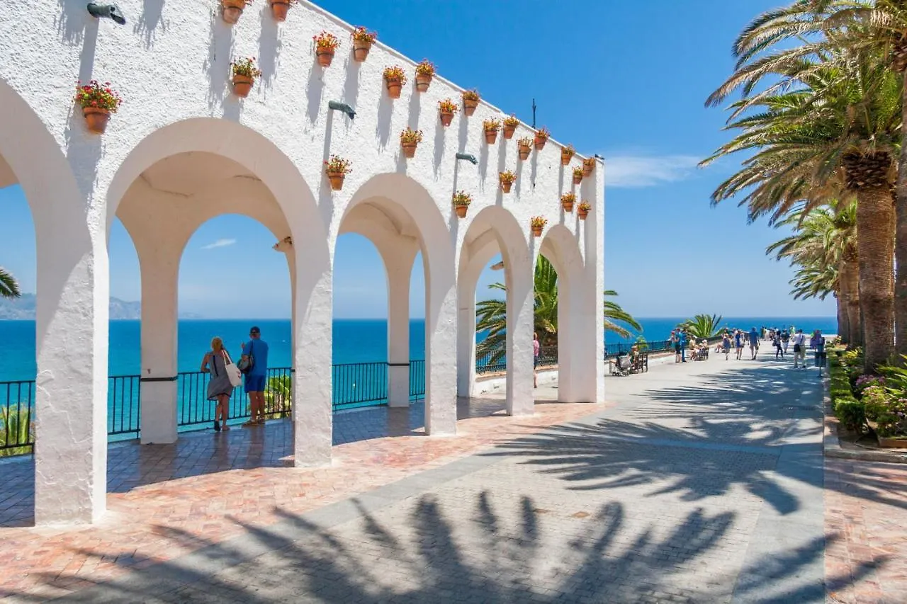 Lejlighed Canovas Nerja - Alcazaba Parador, Piscina, 3 Dorm