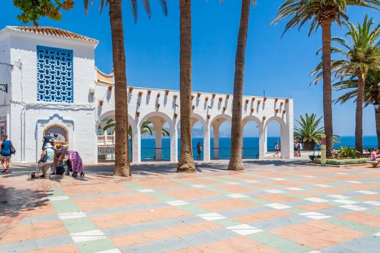 Lejlighed Canovas Nerja - Alcazaba Parador, Piscina, 3 Dorm Spanien