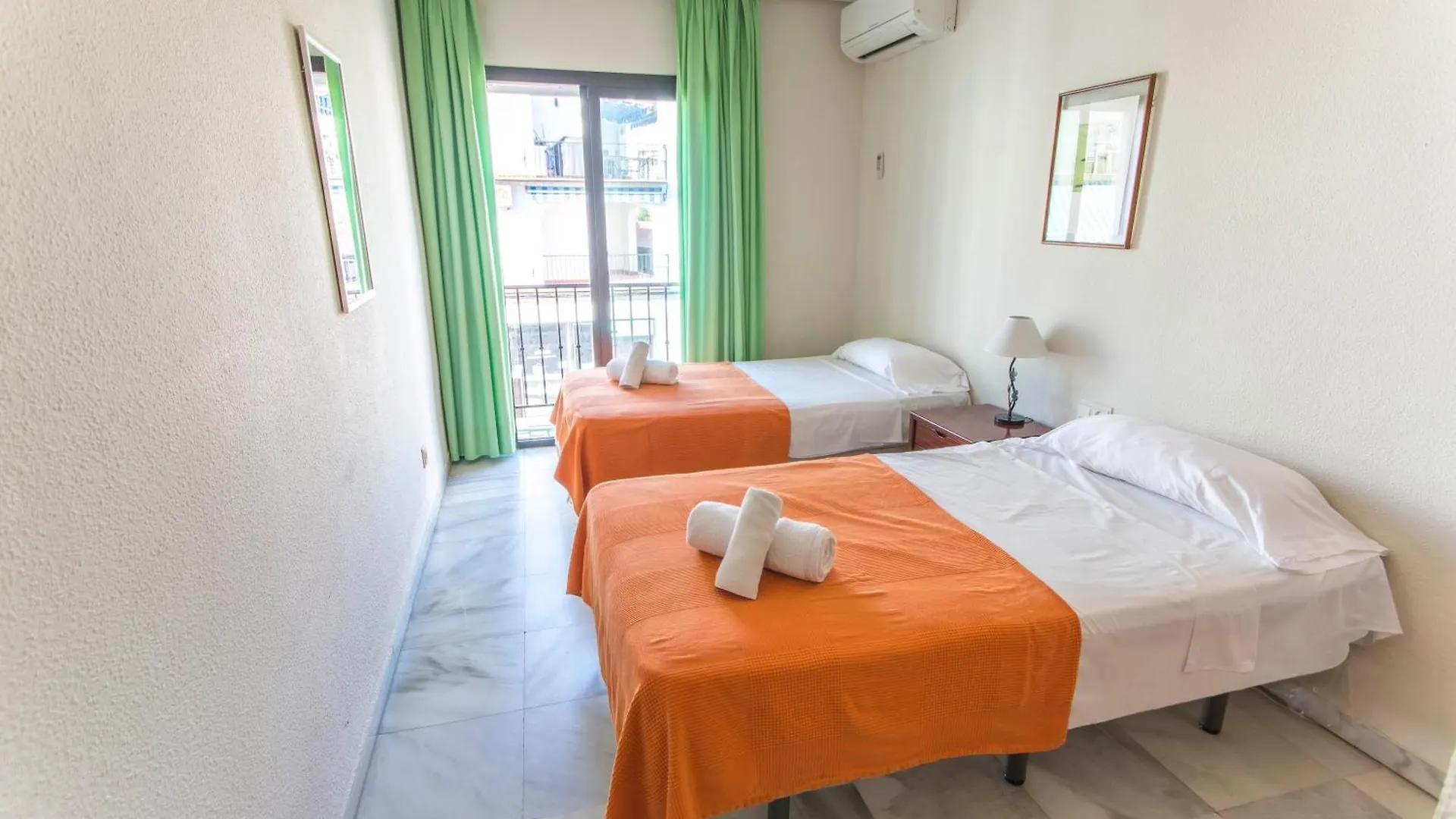 Canovas Nerja - Alcazaba Parador, Piscina, 3 Dorm